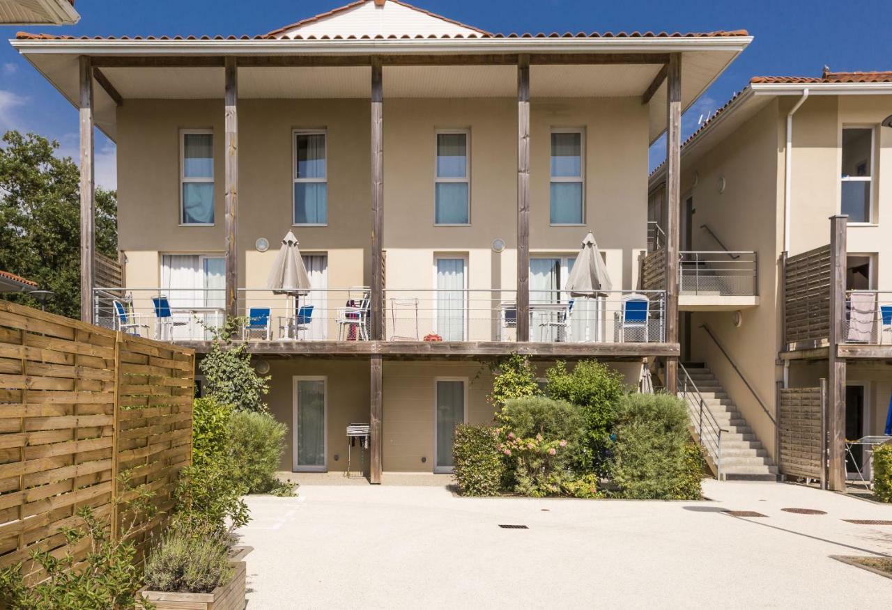 Residence Odalys Le Petit Pont Уртен Екстер'єр фото